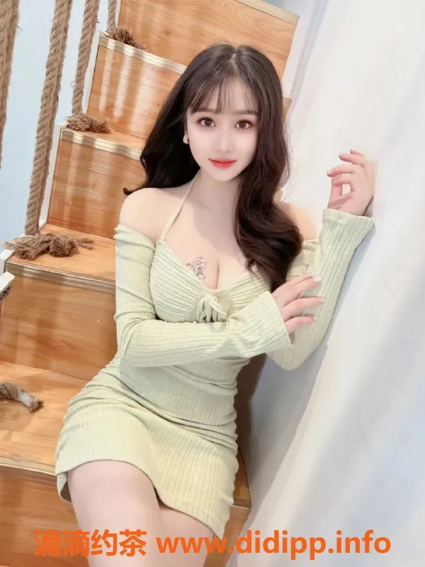 中山楼凤-坦洲5位佳丽，洗吹450元，全套650元