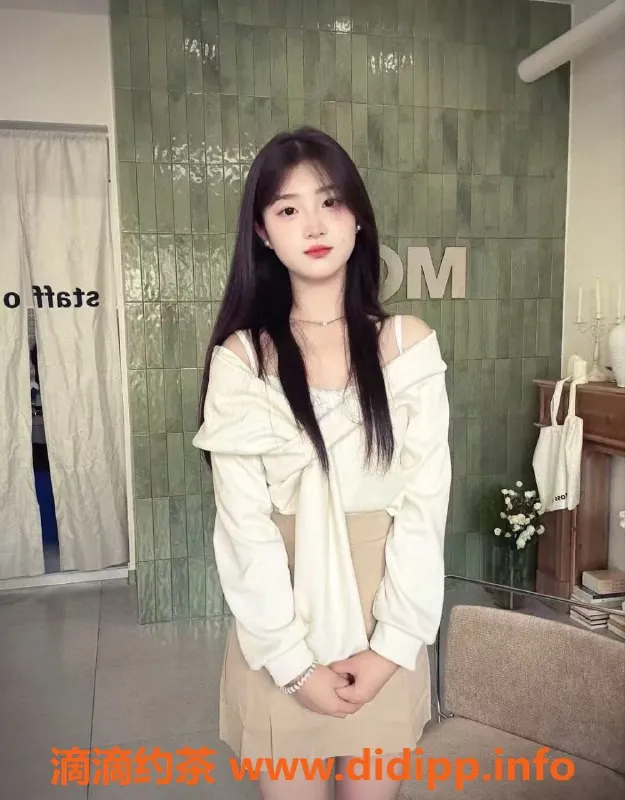 中山楼凤-中山东升：350快餐，450洗吹做服务