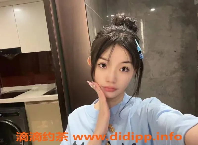 广州楼凤-天河南忆：800元舌吻服务体验