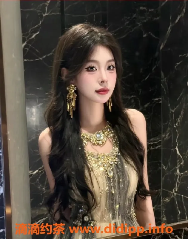 中山楼凤-江门外海，400元快餐，450元洗吹做，三位小姐等你来！