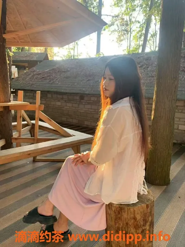 中山楼凤-石岐魅力体验，300快餐+400洗吹做服务