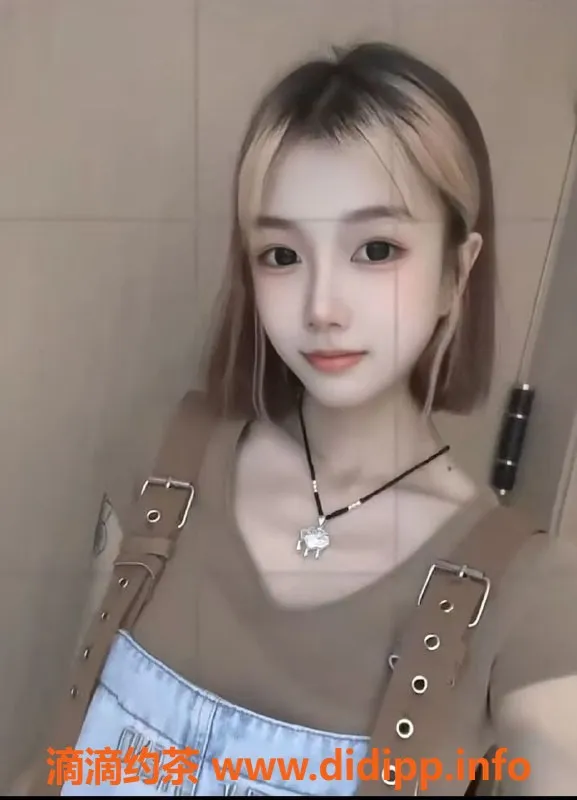 中山楼凤-古镇16岁女孩，400快餐，带课室见人