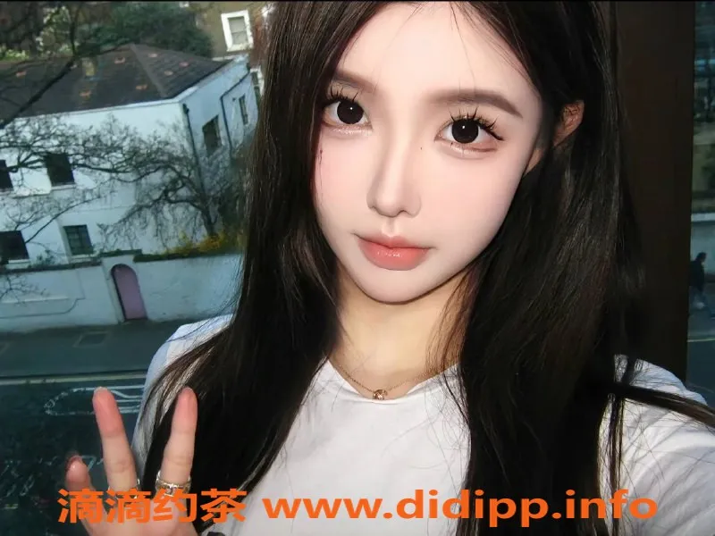 北京楼凤-国贸小脑斧，百万网红主播等你来约！