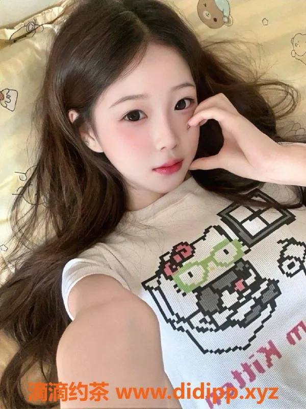 北京楼凤-朝阳沈心，164cm，54kg，18岁，茶费8元