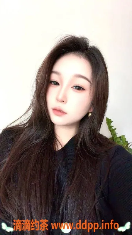 北京楼凤-北京天通苑小暖：20岁168cm，1K服务体验！