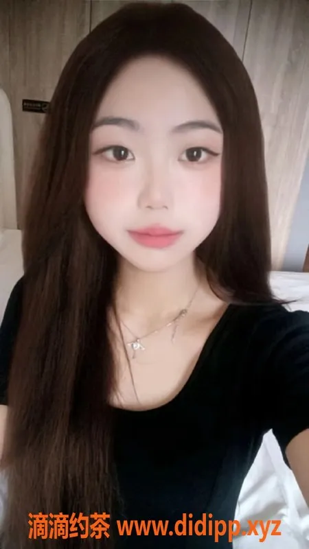 成都楼凤-成都羊羊，165cm嫩妹，600元享受三件套服务