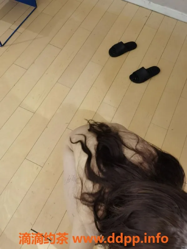 成都楼凤-成都羊羊，165cm嫩妹，600元享受三件套服务