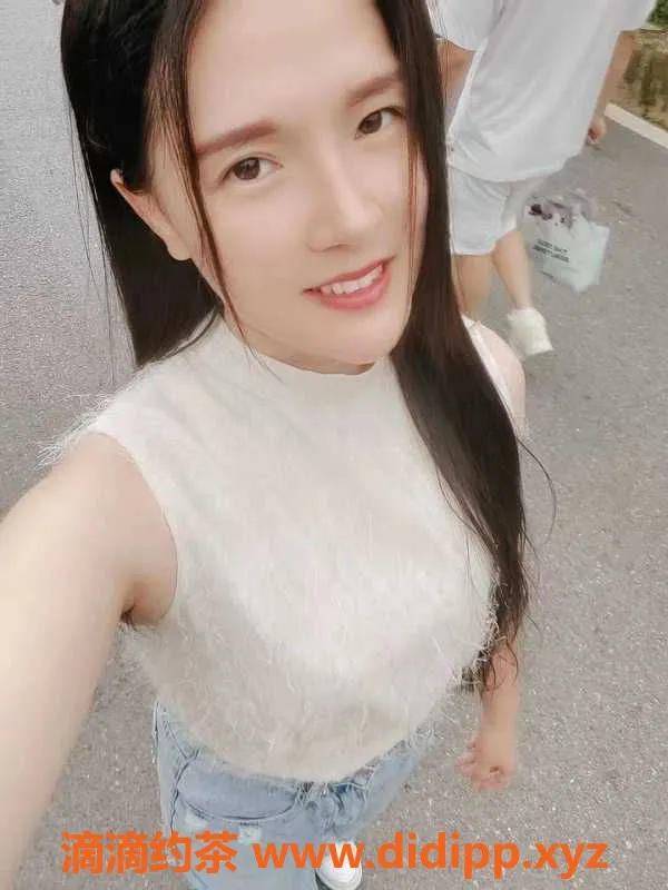 广州楼凤-南沙微微，26岁，166cm，500元体验娇媚服务