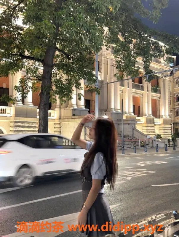 深圳楼凤-福田李婉儿，170高挑C胸，千元御姐嫩妹