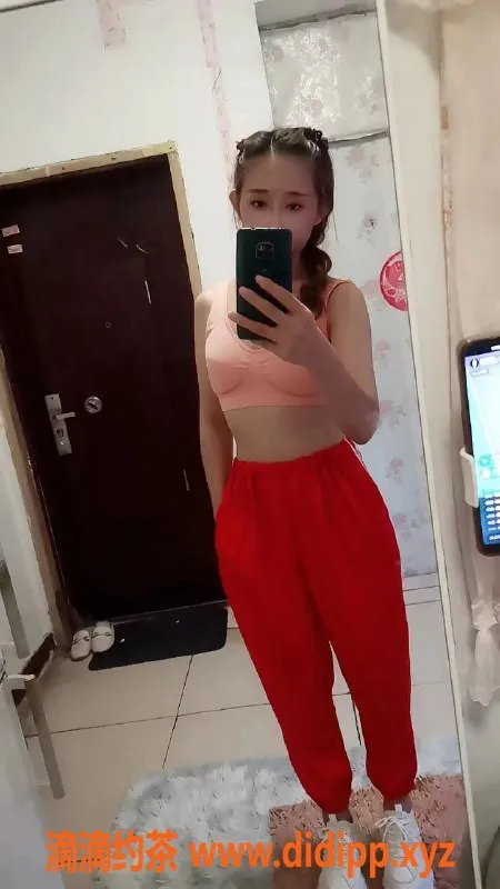 南京楼凤-恩恩，南京热门小姐，800起，专业服务