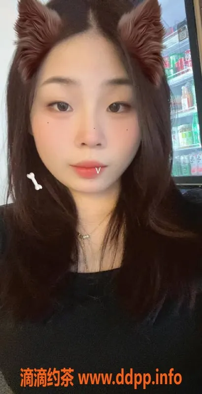 长沙楼凤资源信息,开福区18岁性感妹子思思，身高163体重45