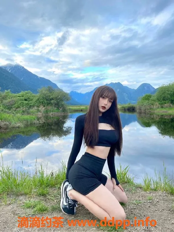 上海楼凤-徐汇Kiki，168高49体，1298起，尽享热情服务