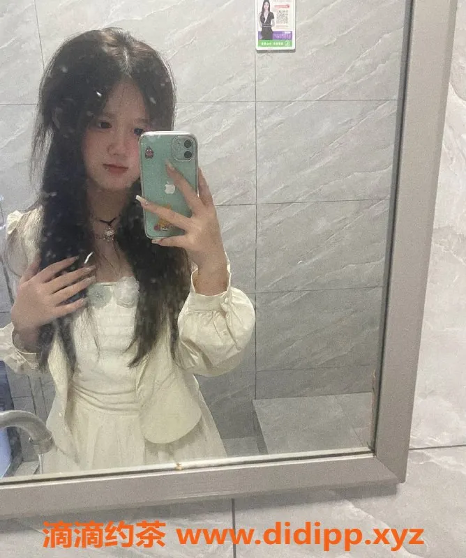 深圳楼凤-罗湖小纯，800元嫩妹服务，尽享欢愉