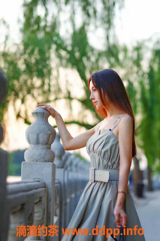 北京楼凤资源信息,望京嫩妹程程，内衣批发20Z起