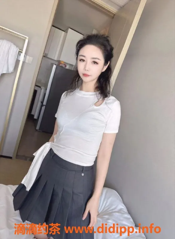 深圳楼凤-深圳宝安淼淼，800元服务，值得一试！