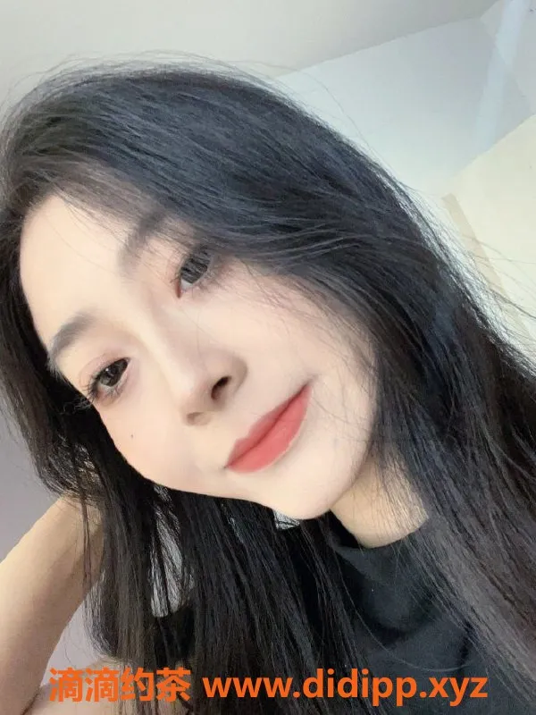 武汉楼凤-光谷米娜，身高高挑，服务一流