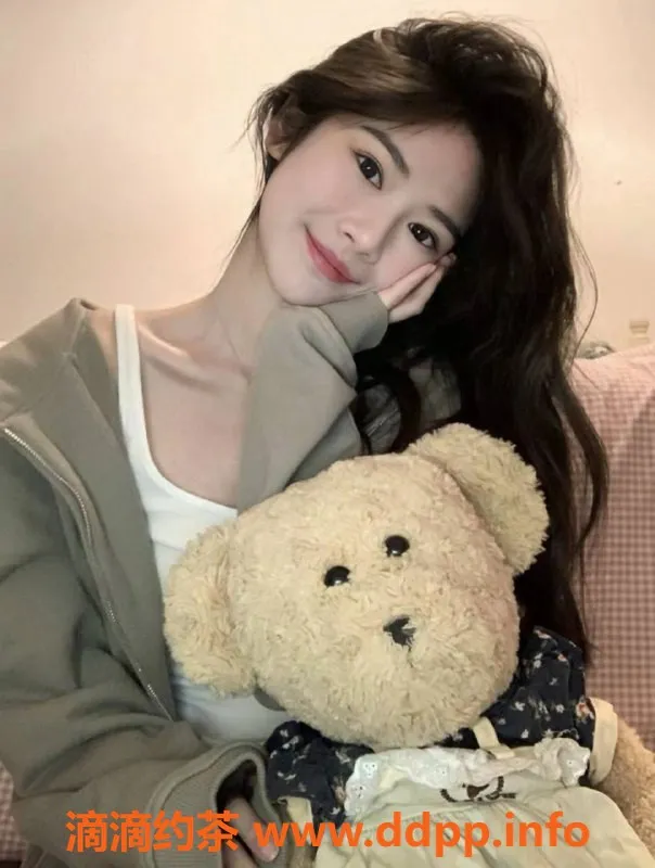 深圳楼凤-龙岗布吉洋洋，23岁168cm，独特服务等你来体验