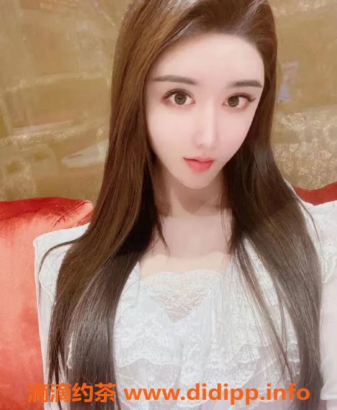 上海楼凤-上海展展空姐，170高挑身材，95灵动魅力