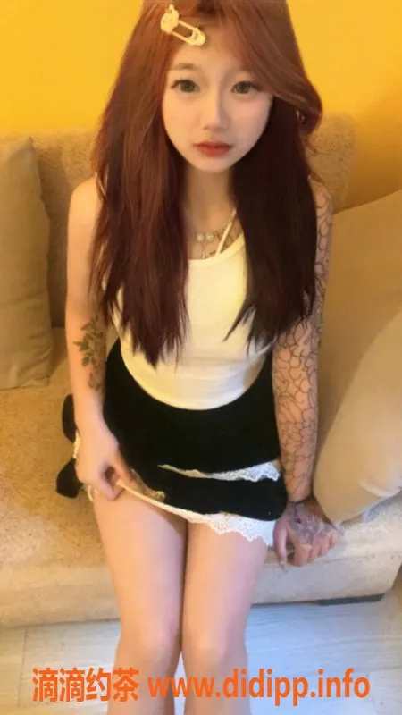 成都楼凤-成都小茵，16岁巨乳嫩妹，500元一次