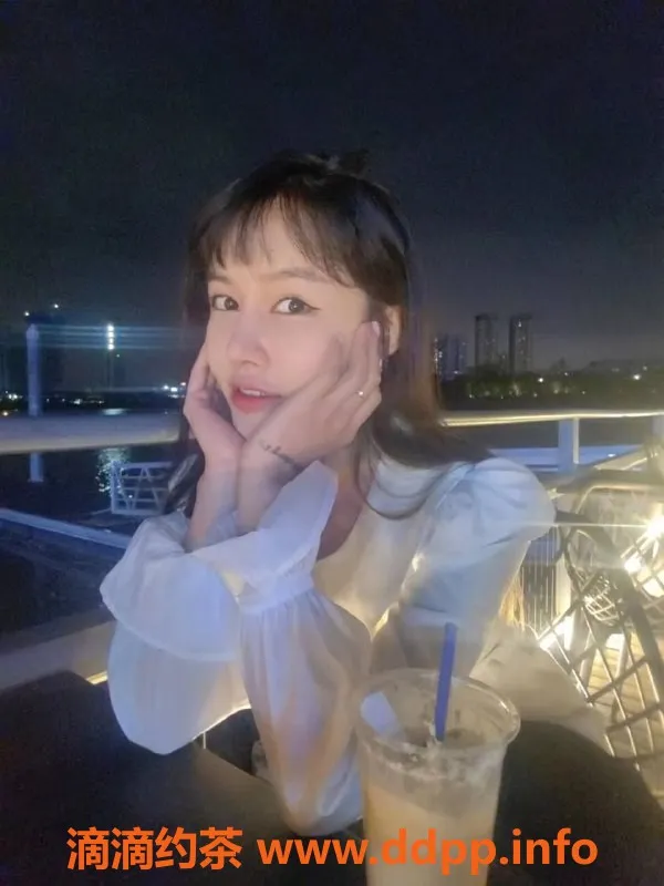 成都楼凤-武候区月亮，已认证优质服务，私聊体验