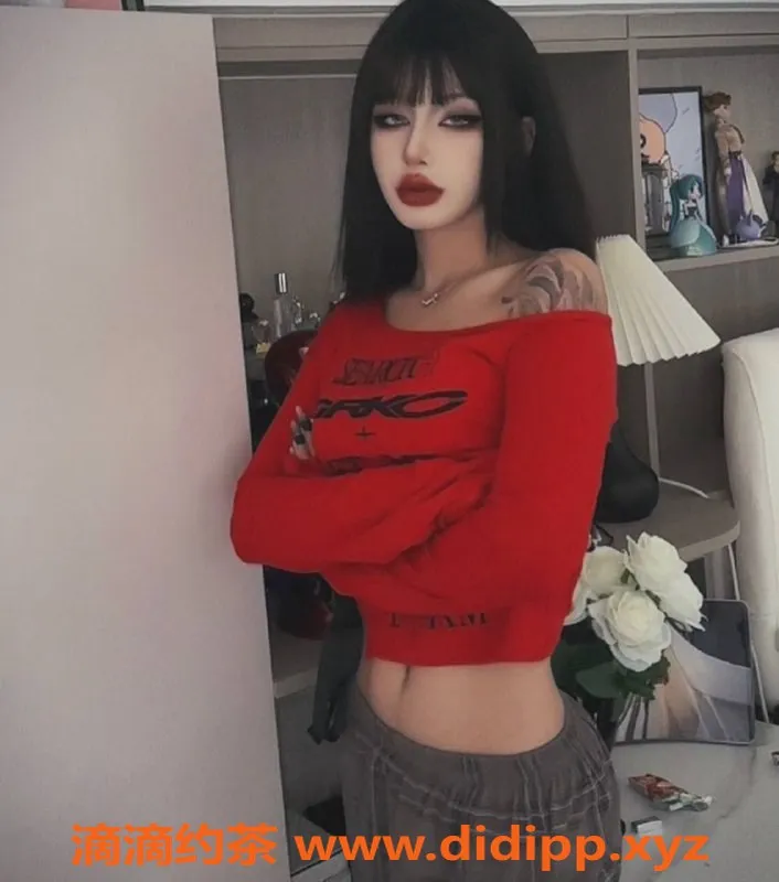 东莞楼凤-大朗Kyalr，激情服务，P700 PP1400