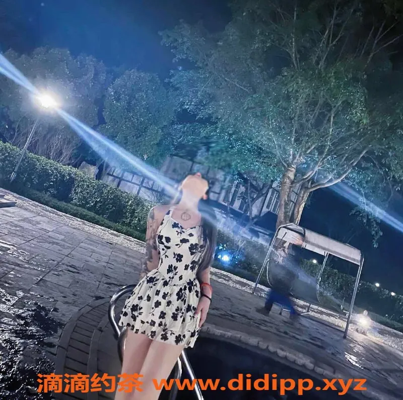 成都楼凤资源信息,成都20岁娇娇，身高160，体重98，600元服务体验