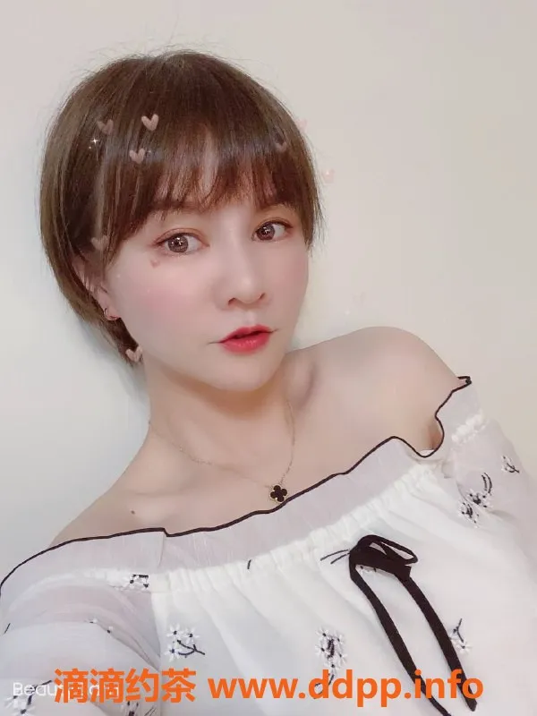 东莞楼凤资源信息,常平小妖精 A套餐700，B套餐888起