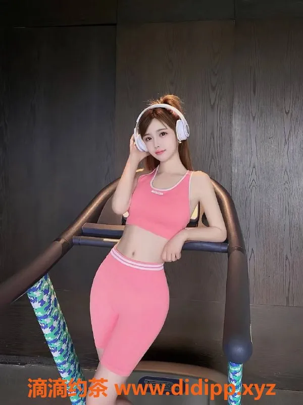 东莞楼凤-东莞麦紫，超级嫩妹，颜值身材俱佳