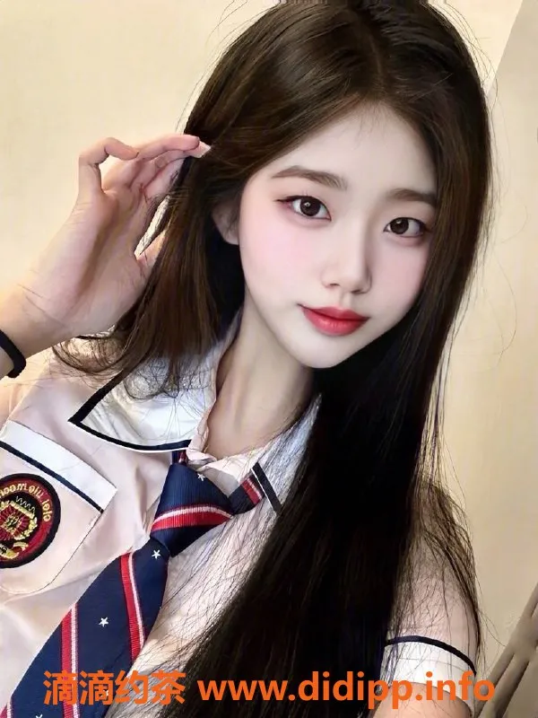 深圳楼凤-龙华芯妍，1200元嫩妹服务，舌吻无限畅享