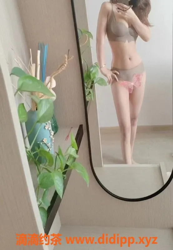 苏州楼凤-吴中区瑜伽小少妇，5P 8PP精彩享受