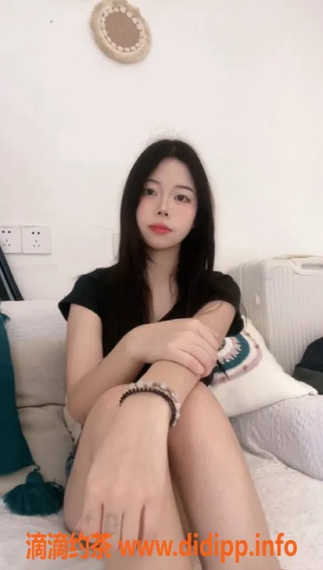 成都楼凤资源信息,成华区嫩妹嘉怡，课时费5p，感觉车服务