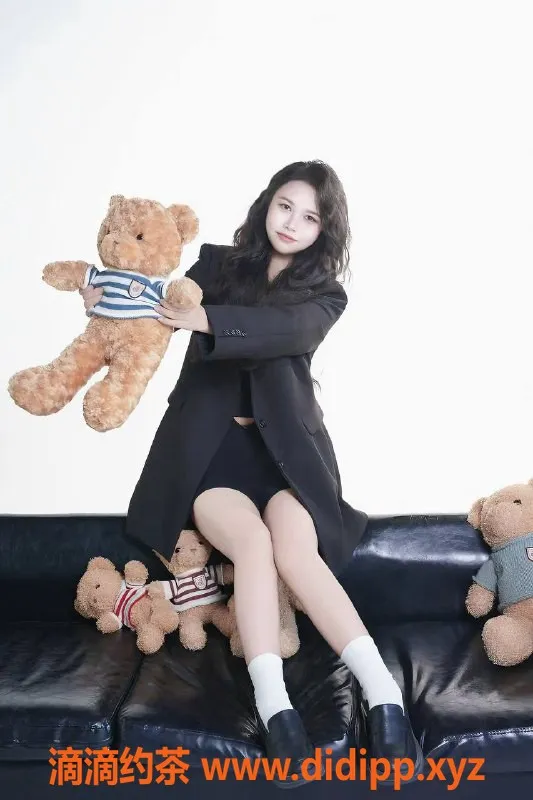 北京楼凤资源信息,朝阳暖兔，乖巧懂事，1600起步