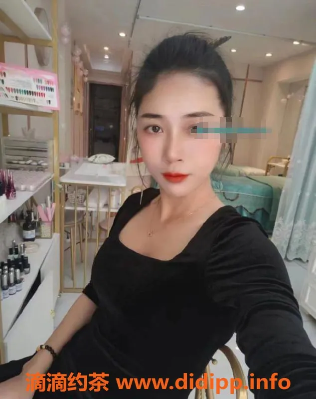 广州楼凤-广州荔湾芳芳，30岁芳心价600，服务齐全