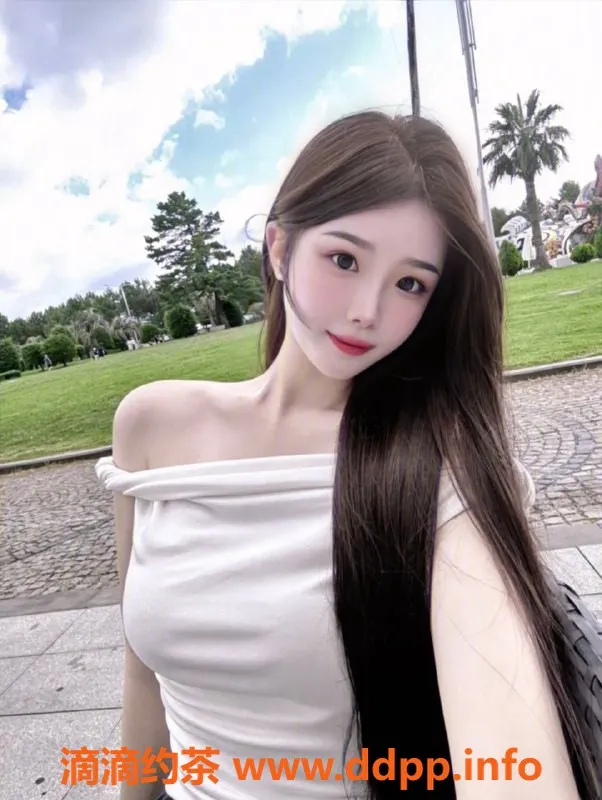 深圳楼凤-龙华嫩妹可乐，1100起价，舌吻服务