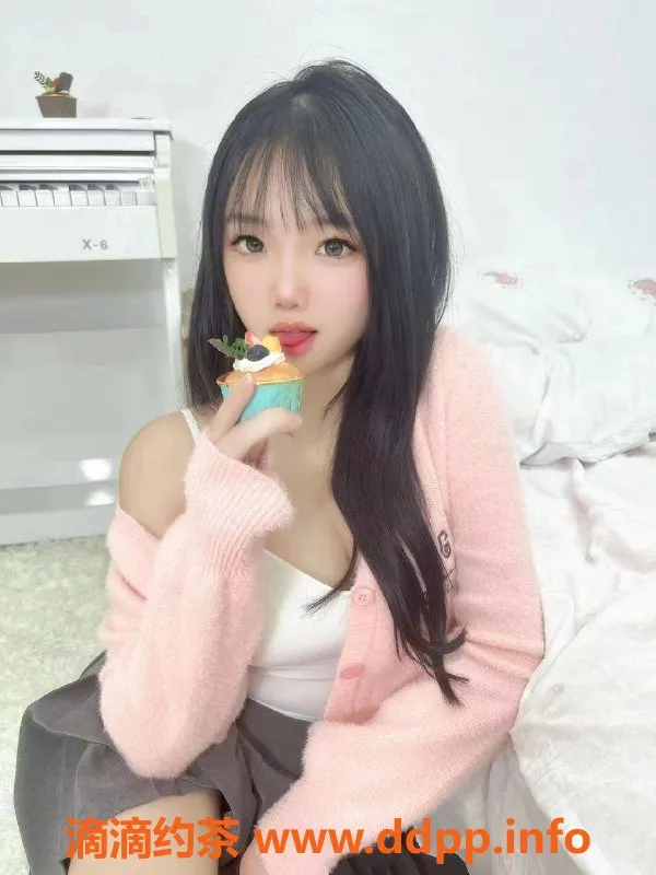 成都楼凤-武侯区大奶嫩妹欣小萌，外向健谈，服务拉满！