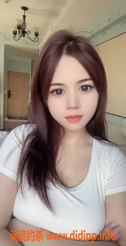 广州楼凤-番禺林巧儿，600水费，水中萧服务