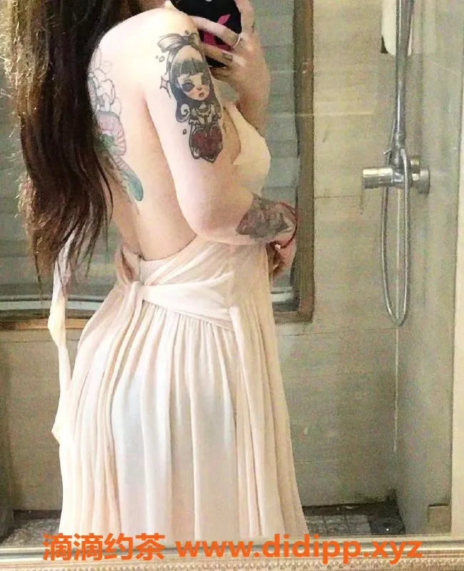 杭州楼凤-上城沫沫，19岁高颜甜妹，98斤C+身材，1000p起