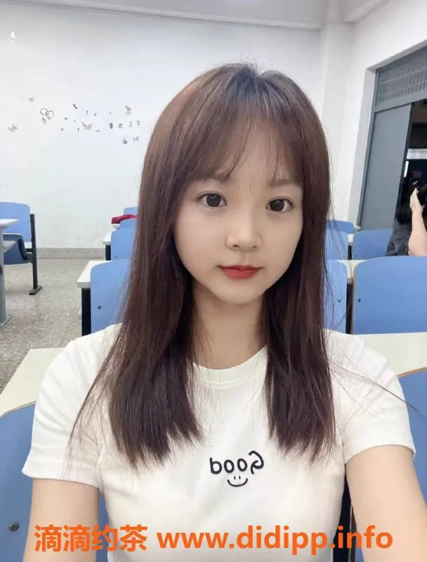 杭州楼凤-杭州上城区沐沐，164高47kg，课费16/p