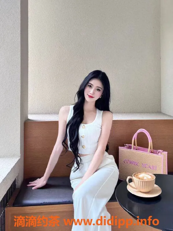 福州楼凤-福清樱桃，身高170，800元起服务