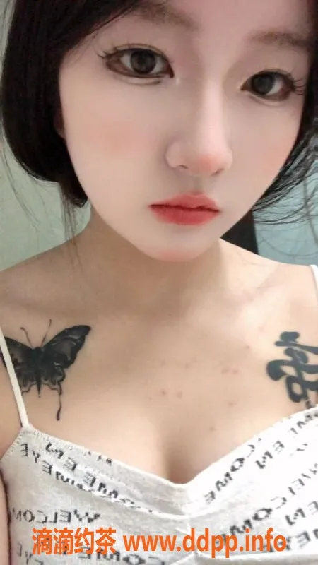 成都楼凤资源信息,成都皮皮，17岁身高163，巨乳奉陪服务