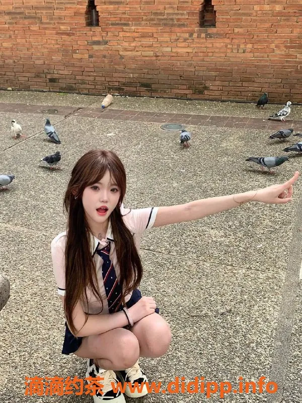 深圳楼凤资源信息,深圳程程，1000元起，制服诱惑等服务