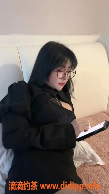 杭州楼凤-拱墅适中妹子，服务超赞，直联优惠多