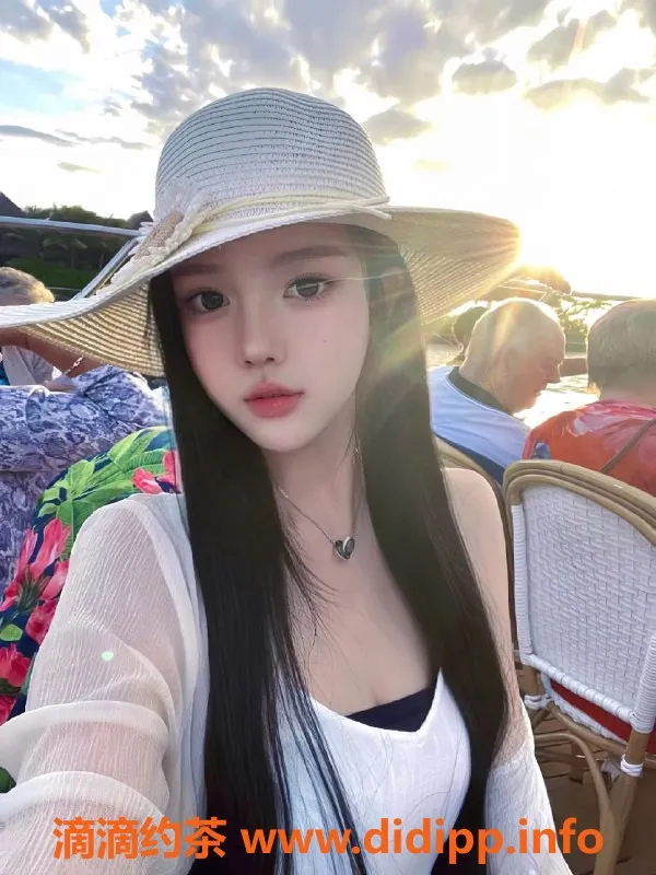 东莞楼凤资源信息,东莞小雪，优质服务体验，性感内衣魅力无限