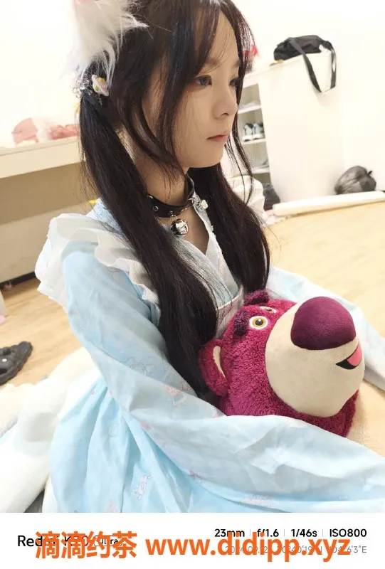 成都上门服务-成都市糯糯，娇小萝莉身材，700元包夜促销