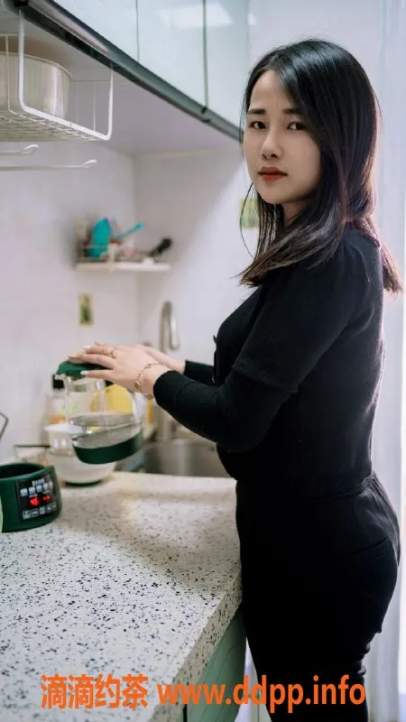 深圳楼凤-深圳宝安西乡小不点，800元超值体验