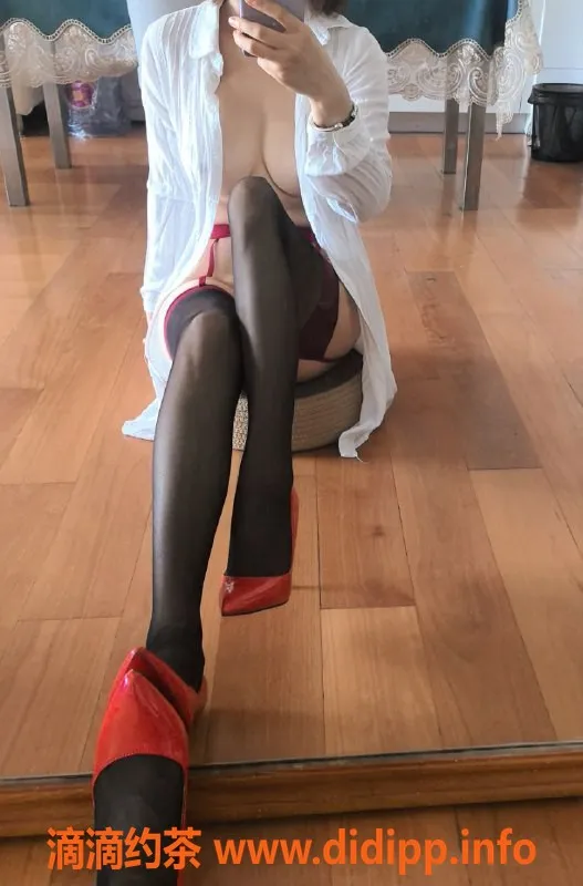 北京spa会所-朝阳蔷薇 高跟丝足 精致情绪价值服务