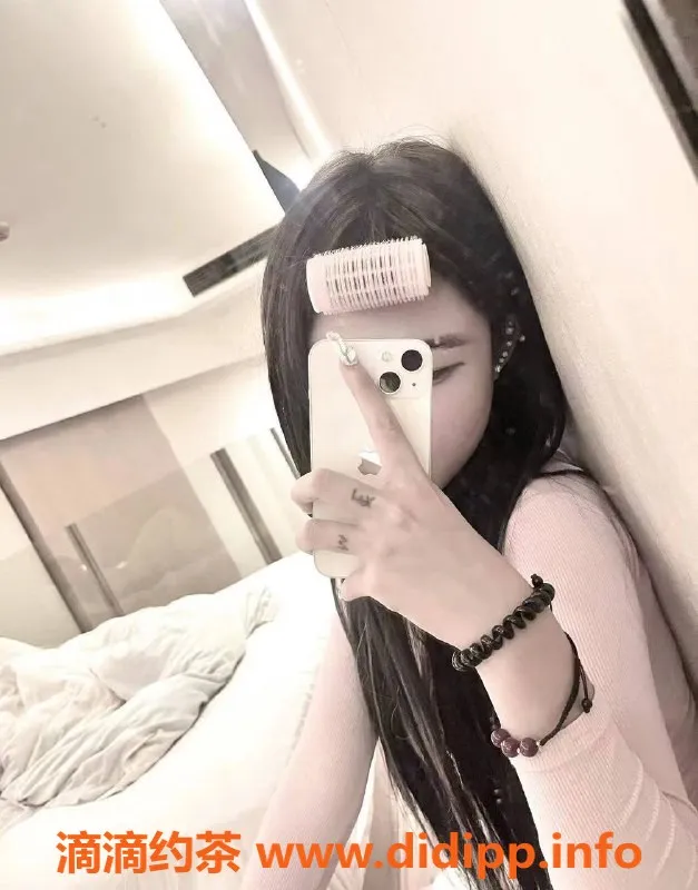 成都楼凤-成华区小琪，170高挑嫩妹，600元/50分钟