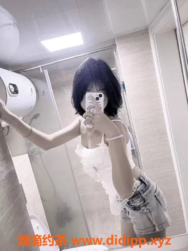 成都楼凤-成华区小琪，170高挑嫩妹，600元/50分钟