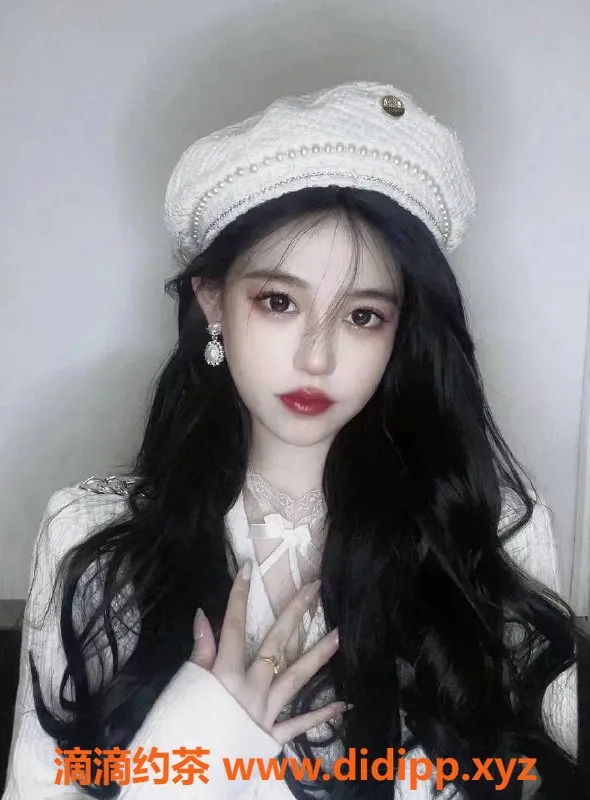 上海楼凤-黄浦孙艺珍，身高164，体重45kg，2500p