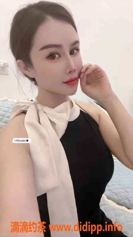 珠海楼凤-拱北苒苒：清新可人，服务周到